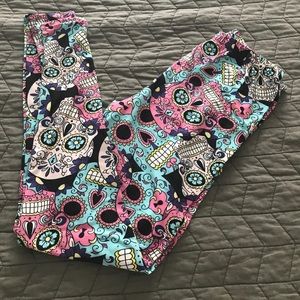Honey and Lace sugar skull legging